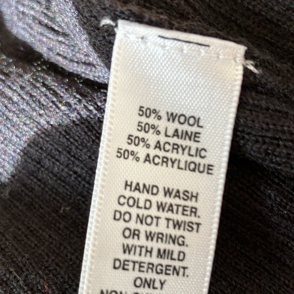 Saks 5th Avenue NWOT Sweater Men’s size XL - Picture 6 of 6